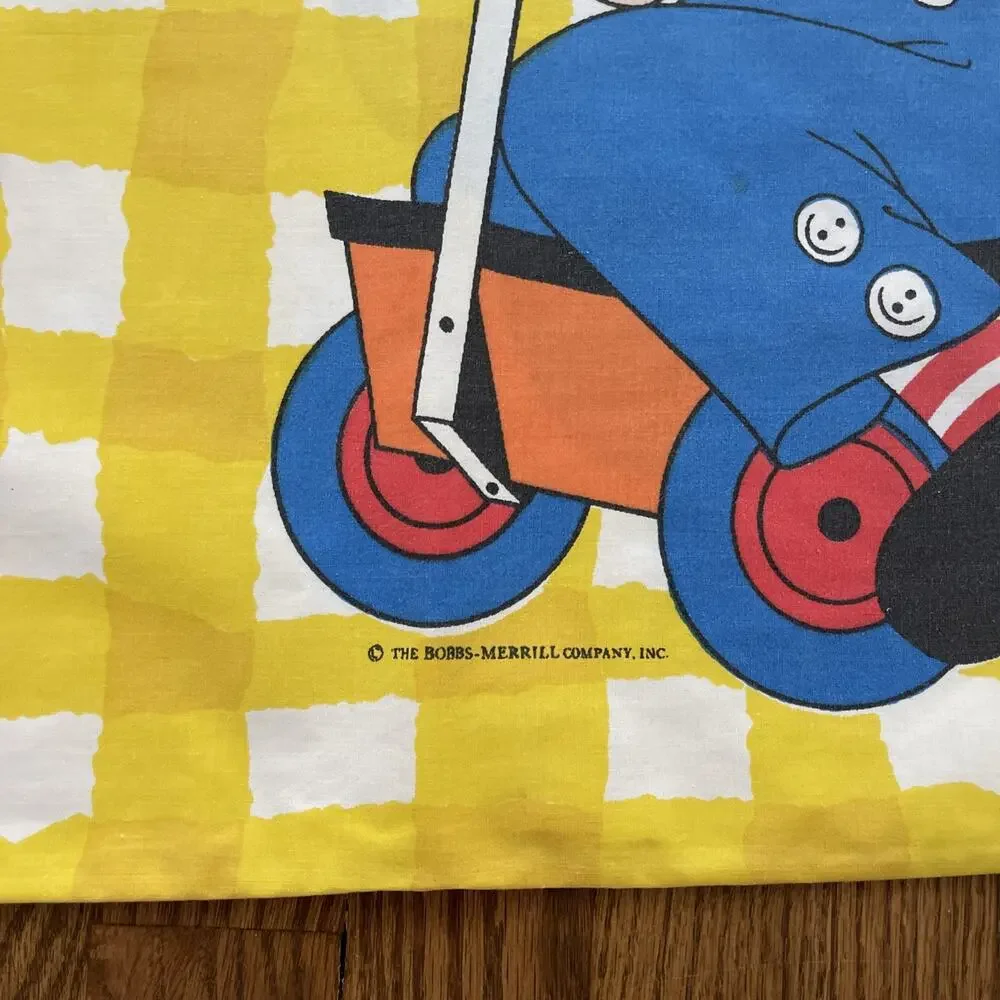Raggedy Ann & Andy Pillowcase VTG 1970s Yellow 2-Sided Bobbs Merrill Co Bedding